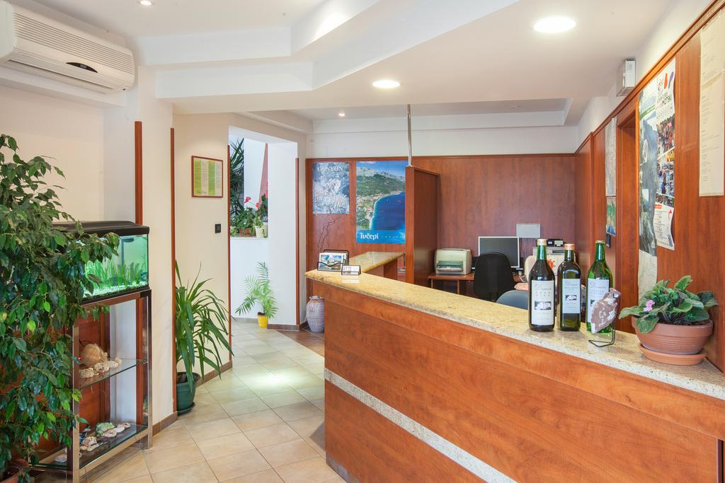 Villa Vinka Tučepi Buitenkant foto