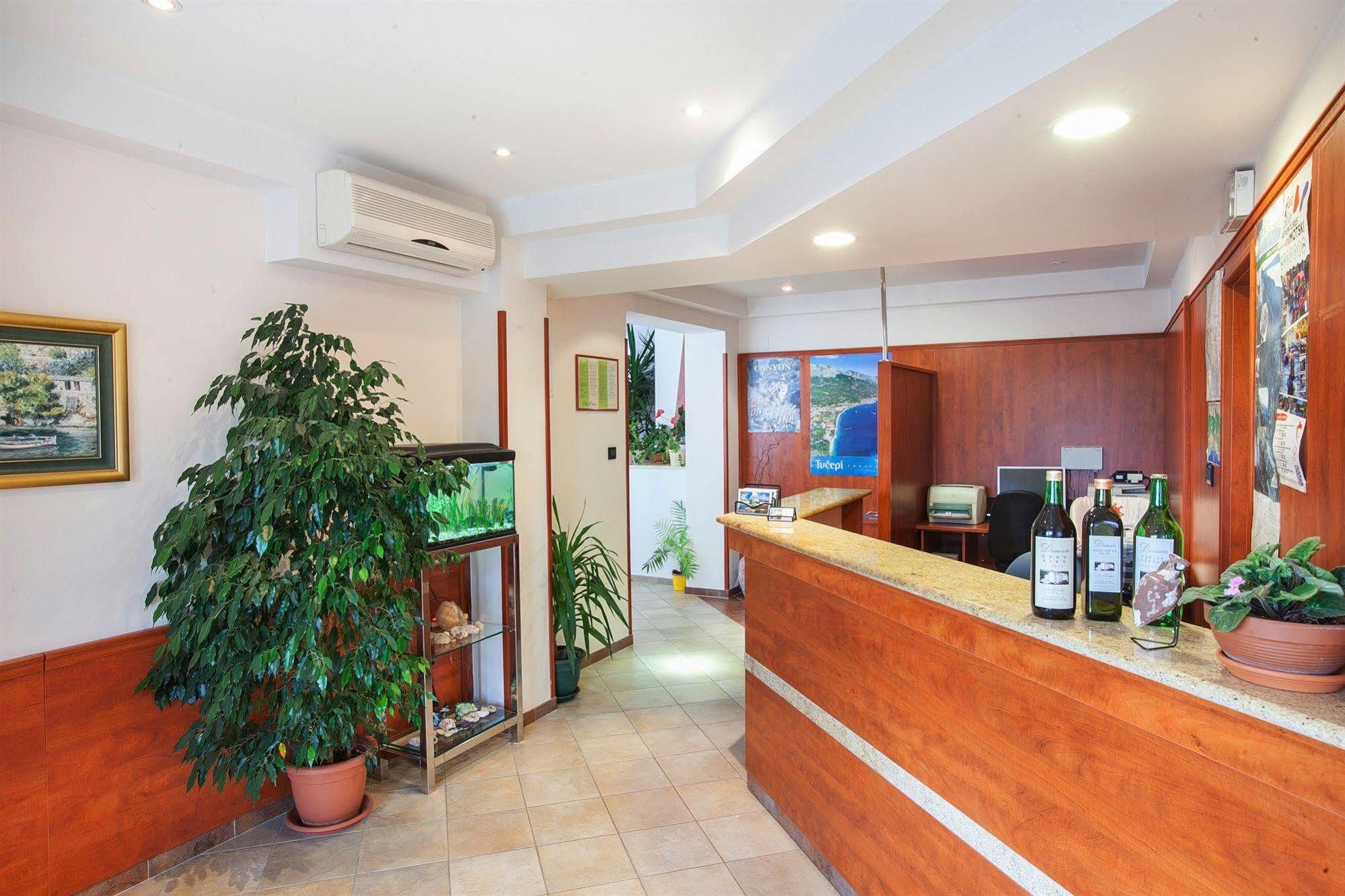 Villa Vinka Tučepi Buitenkant foto
