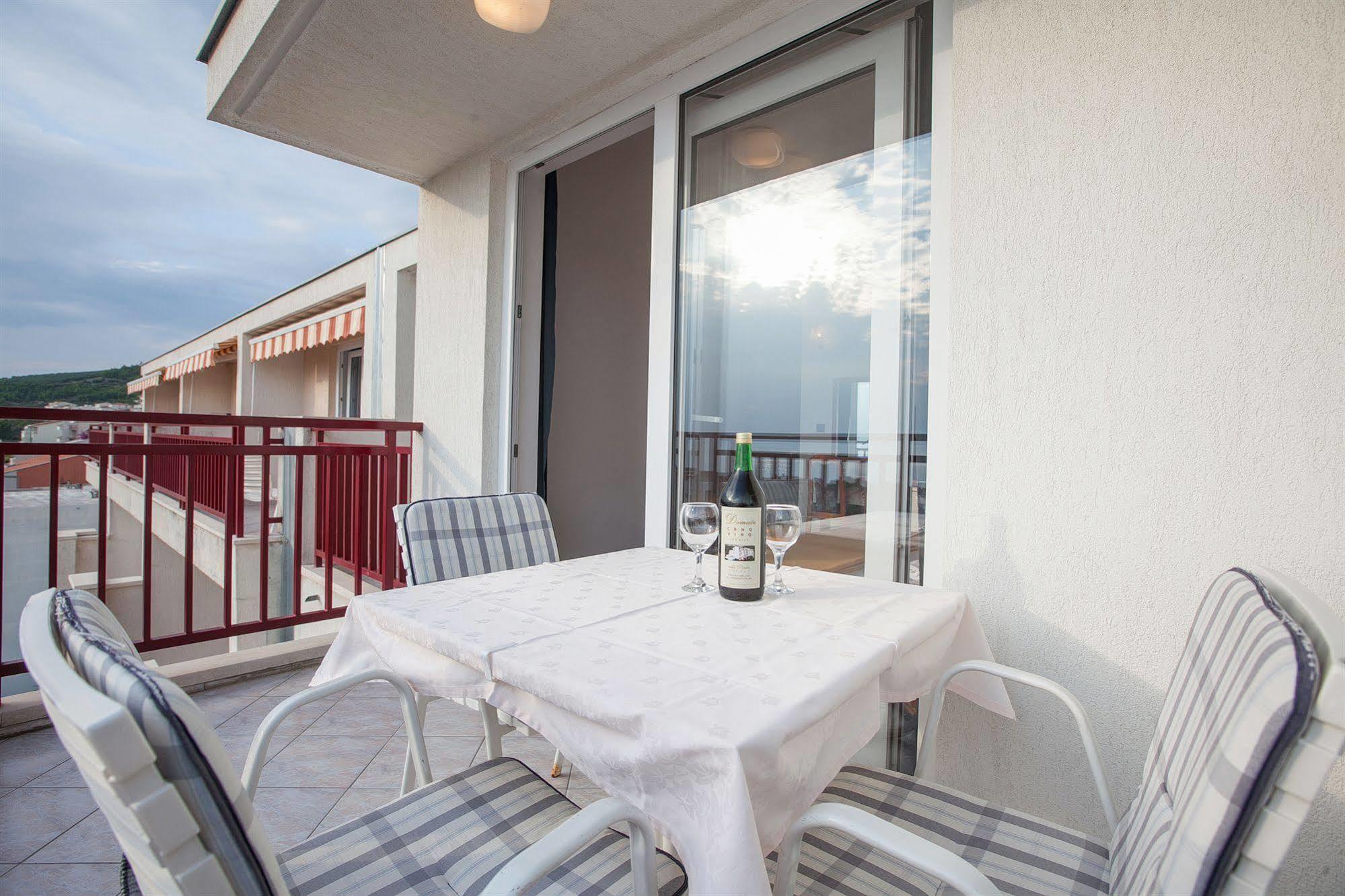 Villa Vinka Tučepi Buitenkant foto